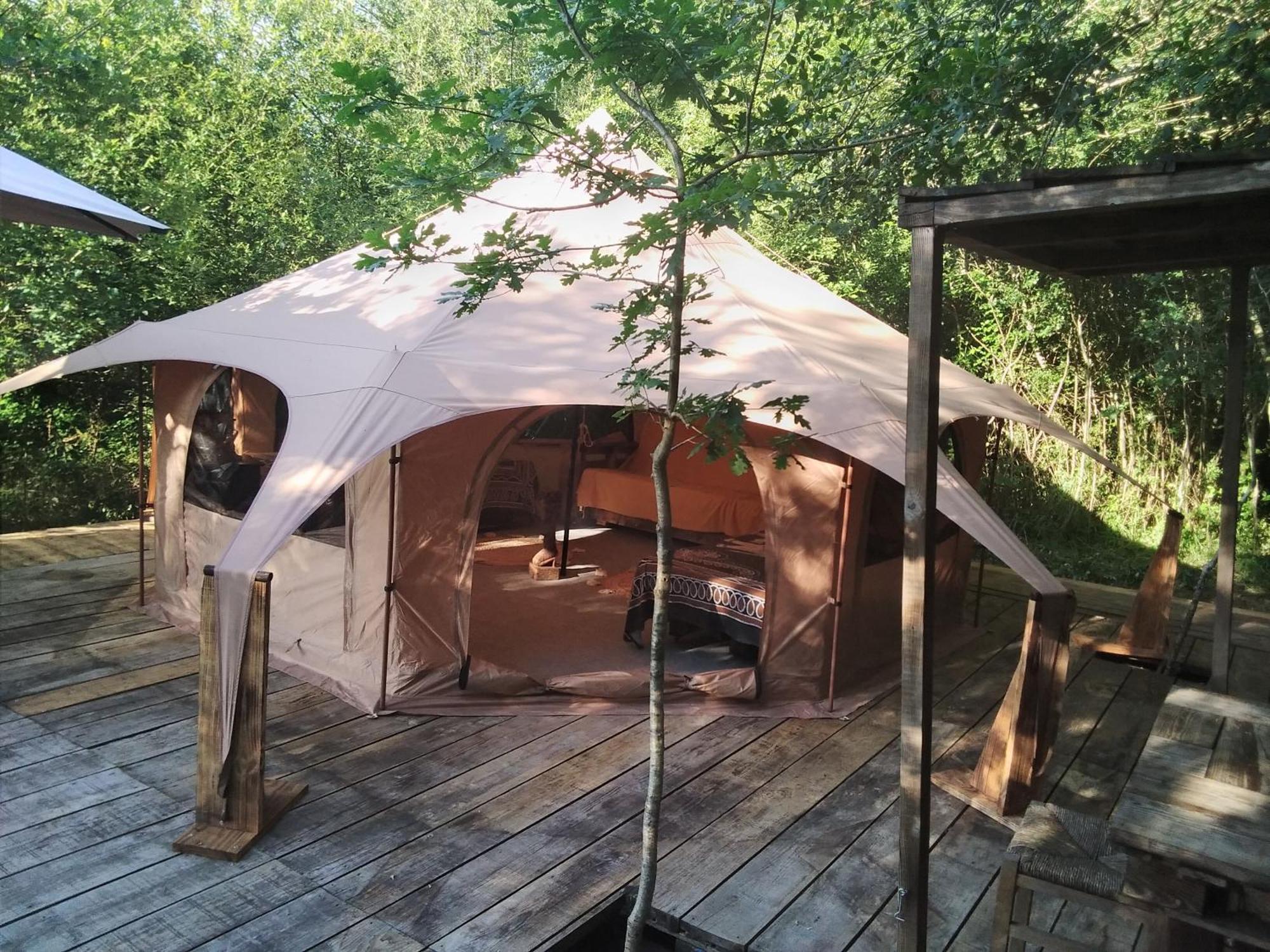 Tente Safari Lodge Dans Foret Luxuriante Vielle-Tursan Extérieur photo