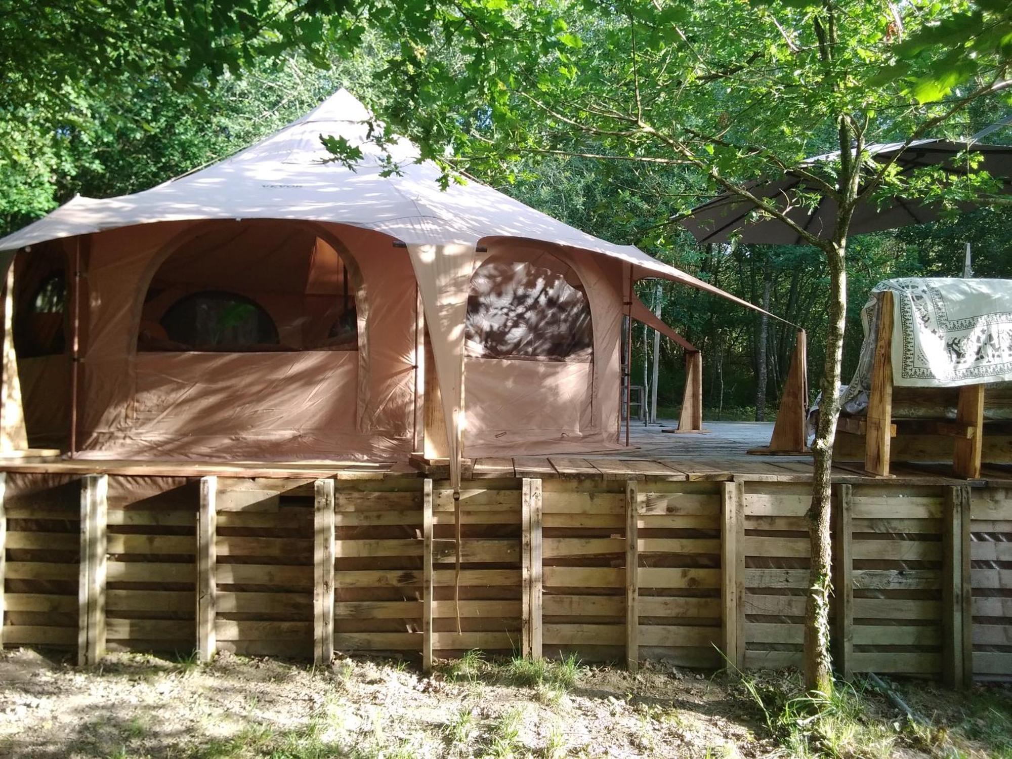 Tente Safari Lodge Dans Foret Luxuriante Vielle-Tursan Extérieur photo